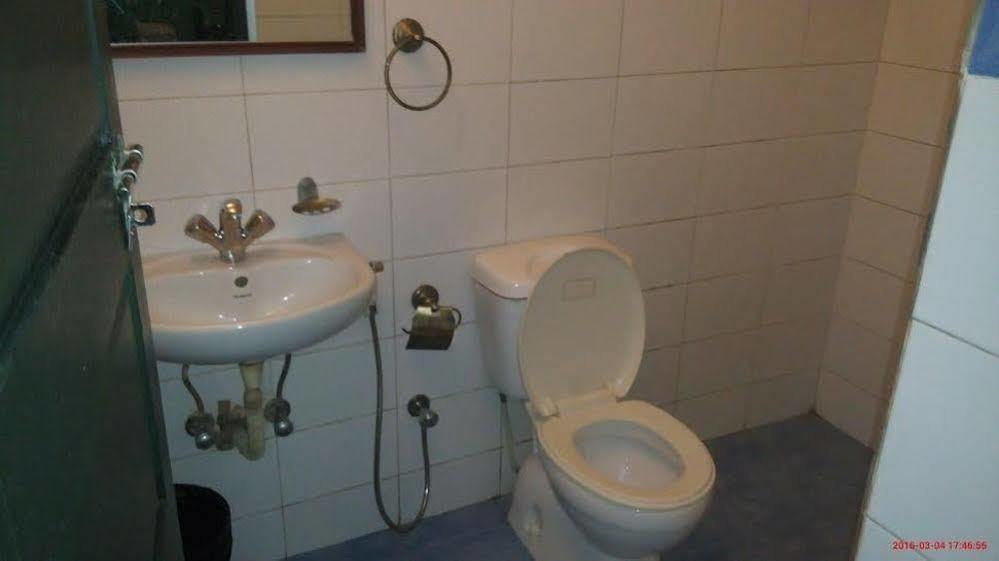 Elphinstone Residency Bed & Breakfast Kochi Luaran gambar