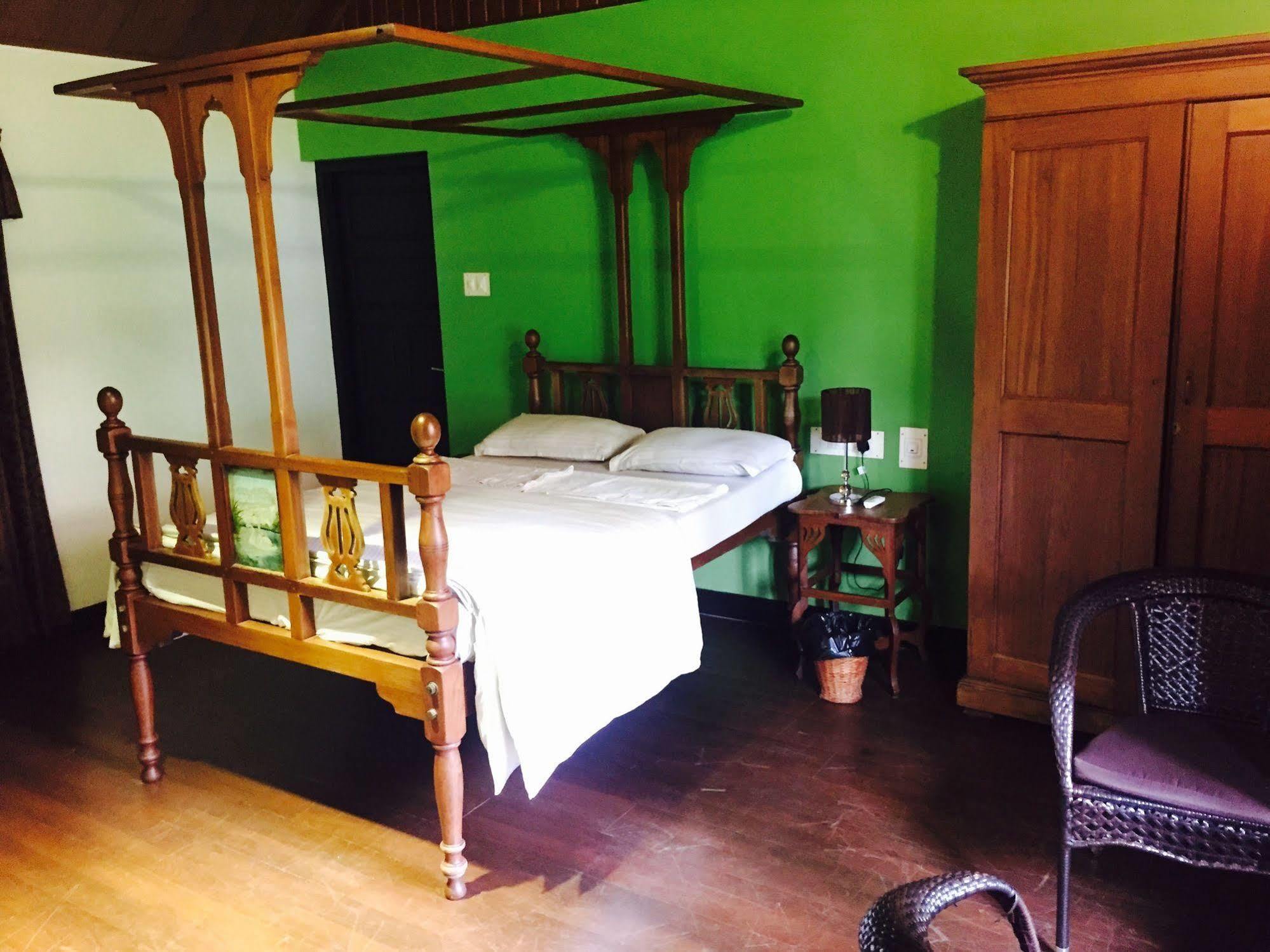 Elphinstone Residency Bed & Breakfast Kochi Luaran gambar