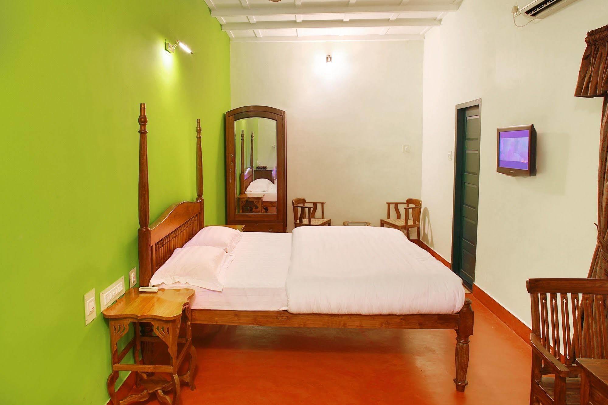 Elphinstone Residency Bed & Breakfast Kochi Luaran gambar
